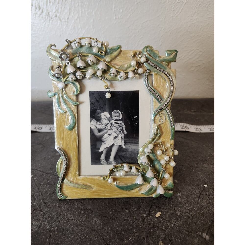 Katherine's Collection Lily of the Valley 5x7 Enameled Faux Pearl‎ Photo Frame